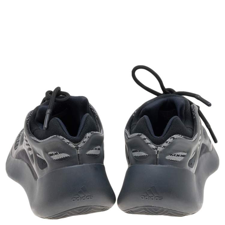 مملوكة مسبقًا Yeezy x Adidas Black Knit Fabric And Rubber 700 V3 Alvah Sneakers Size 39 1/3