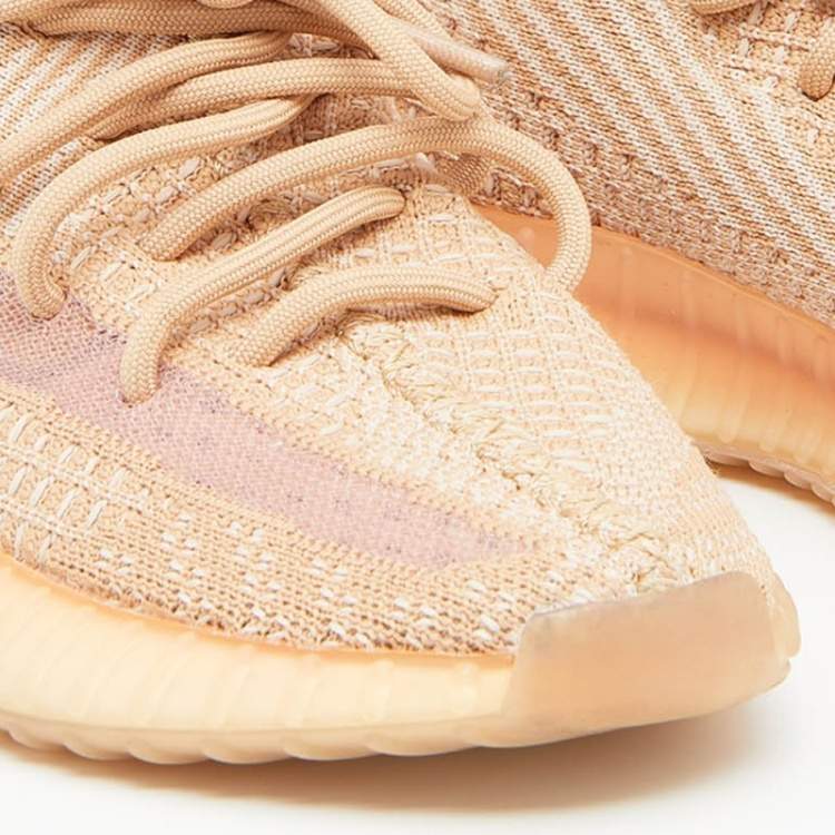 مملوكة مسبقًا Yeezy x Adidas Beige Knit Fabric Boost 350 V2 Clay Sneakers Size 36
