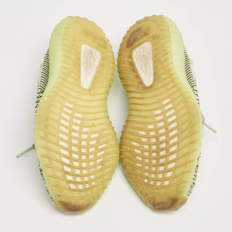 مملوكة مسبقًا Yeezy x Adidas Green Knit Fabric  Boost 350 V2  Yeezreel (non reflective) Sneakers Size  38