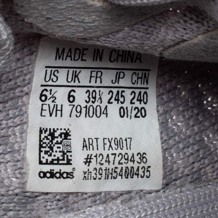 Pre Owned Yeezy x Adidas Grey Knit Fabric Tail Light Boost 350 V2 Sneakers Size 39.5
