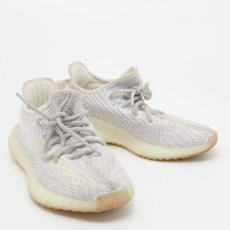 مملوكة مسبقًا Yeezy x adidas White/Grey Knit Fabric Boost 350 V2 Static Reflective Sneakers Size 38