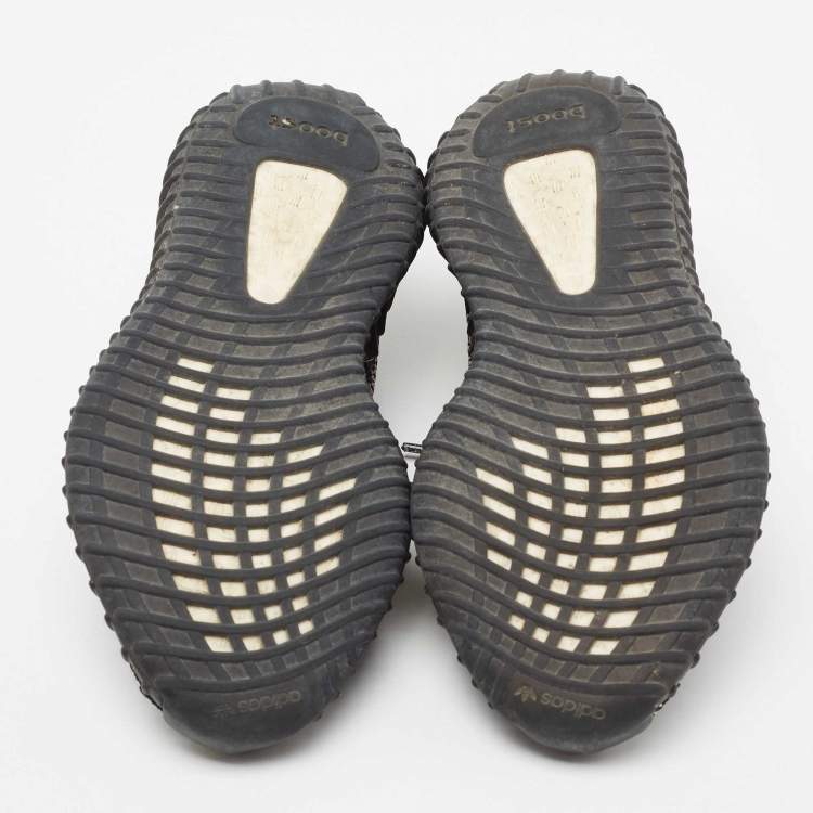 Pre Owned Yeezy x Adidas Black Knit Fabric Boost 350 V2 Yecheil Low-Top Sneakers Size 39 1/3