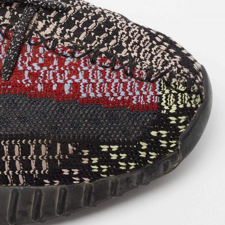 Pre Owned Yeezy x Adidas Black Knit Fabric Boost 350 V2 Yecheil Low-Top Sneakers Size 39 1/3