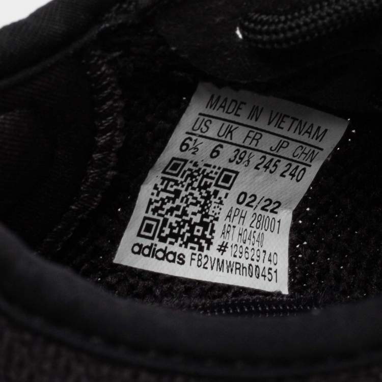 Pre Owned Yeezy x Adidas Black Knit Fabric Boost 350 V2 Sneakers Size 39 1/3 