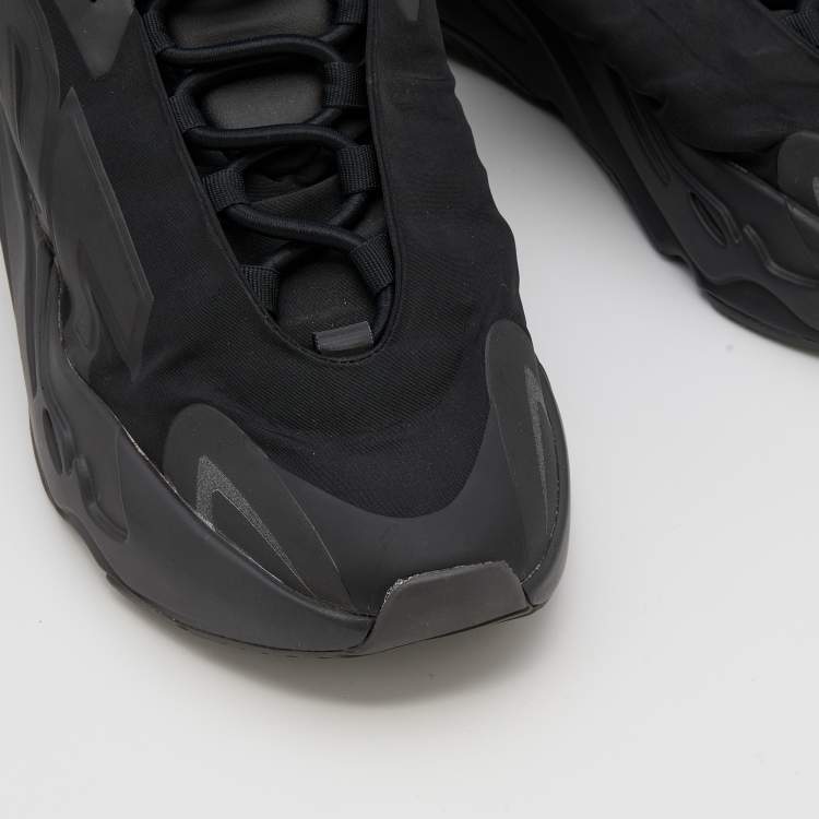 Pre Owned Yeezy x Adidas Black Nylon and Rubber Boost 700 MNVN Triple Black Sneakers Size 40 2/3
