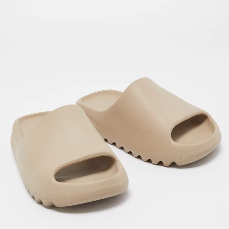 Pre Owned Yeezy x Adidas Beige Rubber 'Pure' Slide Sandals Size 37.5