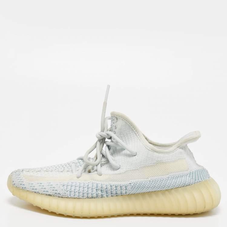 Pre Owned Yeezy x Adidas Blue/White Knit Fabric Boost 350 V2 Cloud- White Sneakers Size 39 1/3