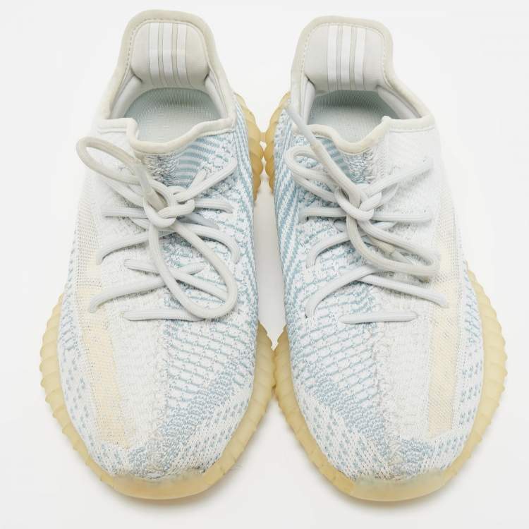 Pre Owned Yeezy x Adidas Blue/White Knit Fabric Boost 350 V2 Cloud- White Sneakers Size 39 1/3