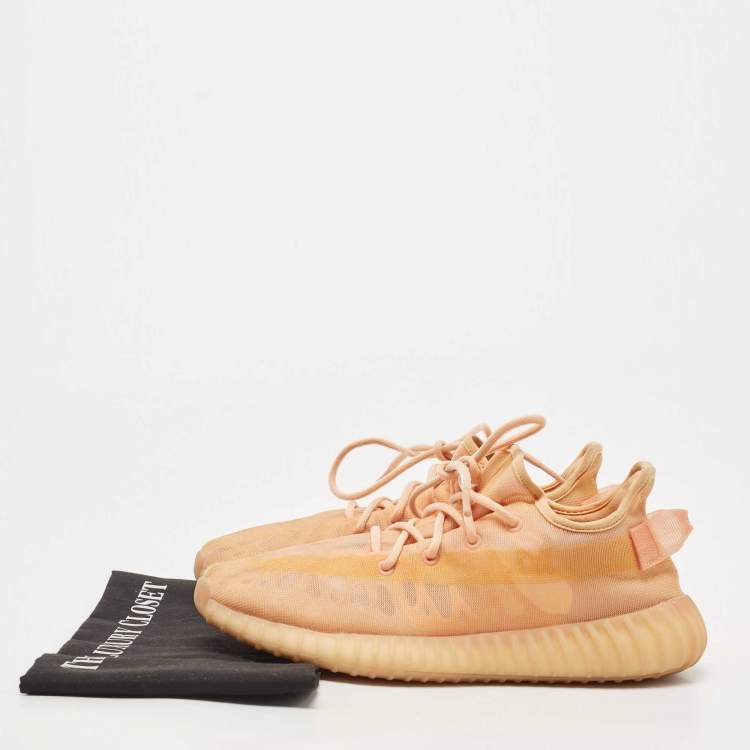 مملوكة مسبقًا Yeezy x Adidas Orange Mesh Boost 350 V2  Sneakers Size 41 1/3