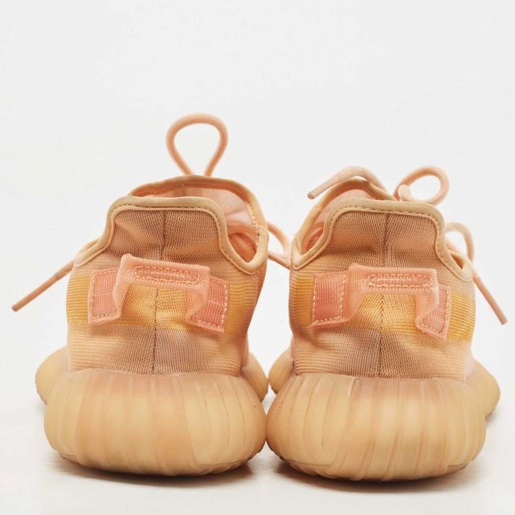 مملوكة مسبقًا Yeezy x Adidas Orange Mesh Boost 350 V2  Sneakers Size 41 1/3