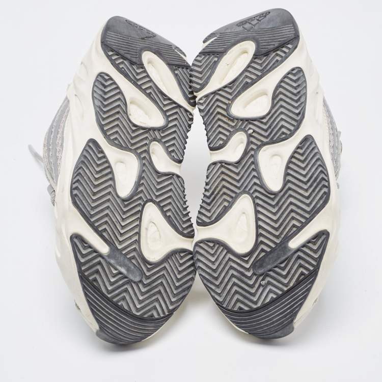 Pre Owned Yeezy x Adidas White/Grey Nubuck and Fabric Boost 700 V2 Sneakers Size 37 1/3