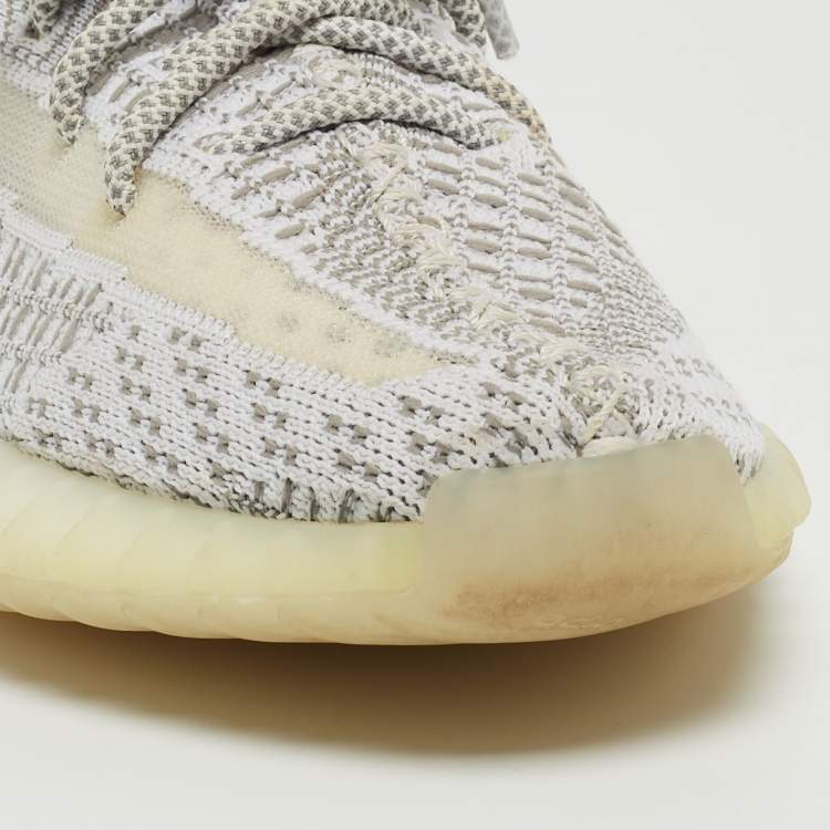 مملوكة مسبقًا Yeezy x Adidas Two Tone Knit Fabric Boost 350 V2 Static Sneakers Size 37 1/3