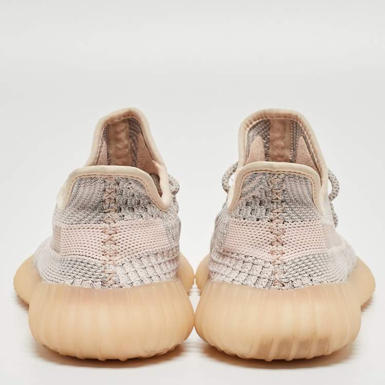 Pre Owned Yeezy x Adidas Grey/Pink Knit Fabric Boost 350 V2 Synth Sneakers Size 38