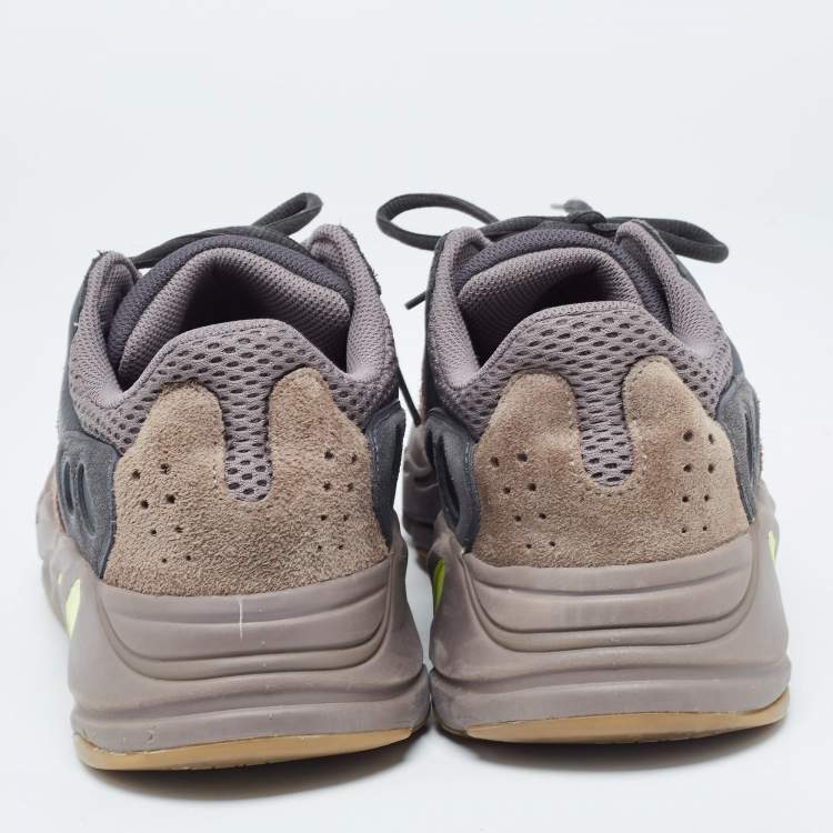Pre Owned Yeezy x Adidas Multicolor Fabric and Mesh Boost 700 V2 Mauve Sneakers Size 44