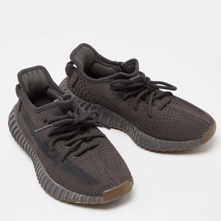 مملوكة مسبقًا Yeezy x Adidas Black Knit Fabric Boost 350 V2 Cinder Sneakers Size 38