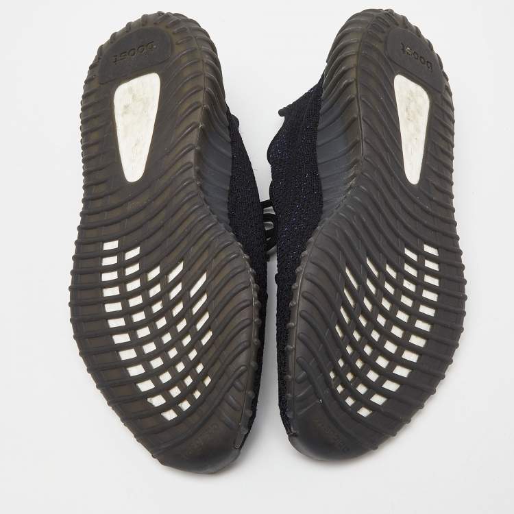 Pre Owned Yeezy x Adidas Black/Blue Knit Fabric Boost 350 V2 Dazzling Blue Sneakers Size 40 1/3