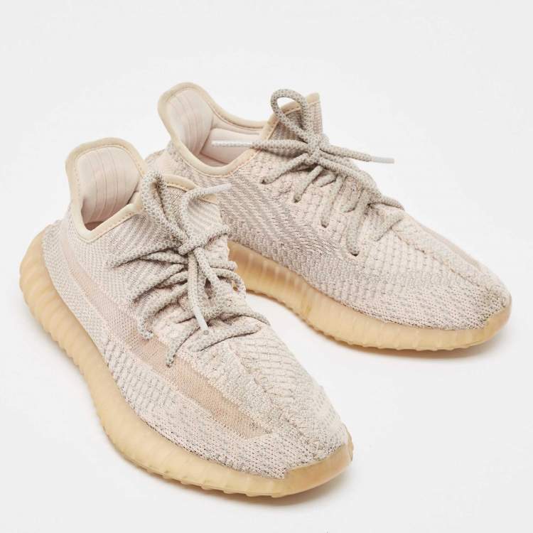Pre Owned Yeezy x Adidas Two Tone Knit Fabric Boost 350 V2 Synth Sneakers Size 38 2/3