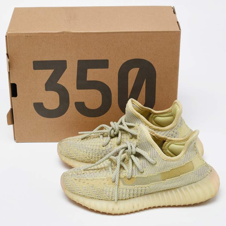 Pre Owned Yeezy x Adidas Two Tone Knit Fabric Boost 350 V2 Static Sneakers Size 36