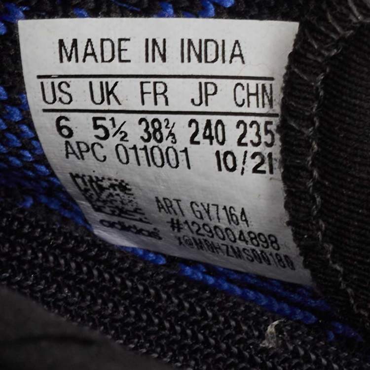 Pre Owned Yeezy x Adidas Black/Blue Knit Fabric Boost 350 V2 Dazzling Blue Sneakers Size 38 2/3