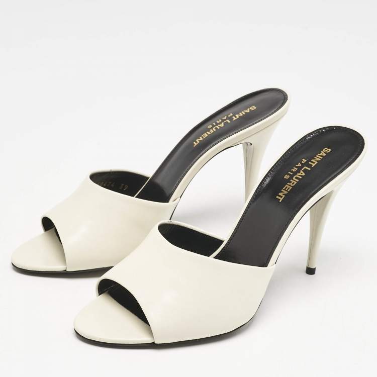مملوكة مسبقًا Saint Laurent White Leather Belfagor Open Toe Slide Sandals Size 39