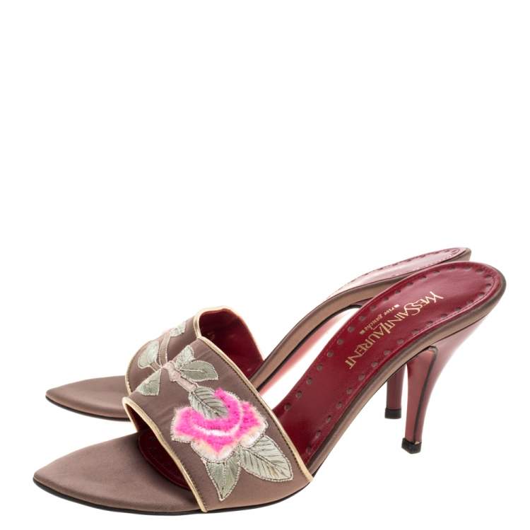 Pre Owned Yves Saint Laurent Vintage Beige Embroidered Satin Open Toe Sandals Size 38.5