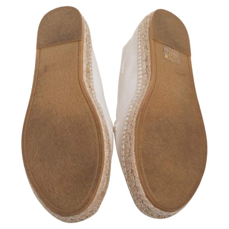 Pre Owned Saint Laurent Ivory Canvas Embroidered Logo Flat Espadrilles Size 40
