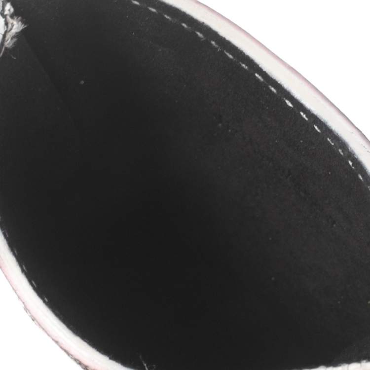 Pre Owned Yves Saint Laurent Black Leather Phone Cover
