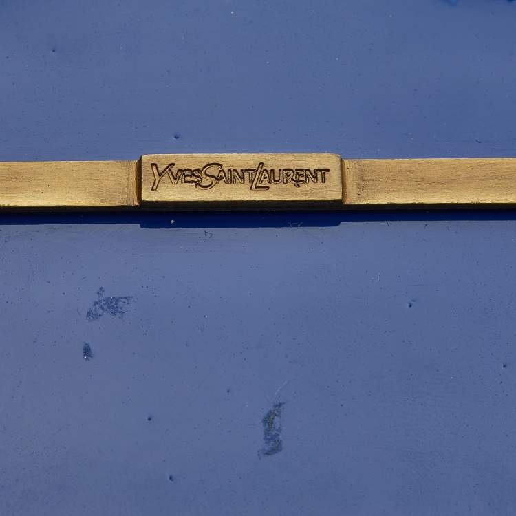 Pre Owned Yves Saint Laurent Blue Plexiglass Star Brooch