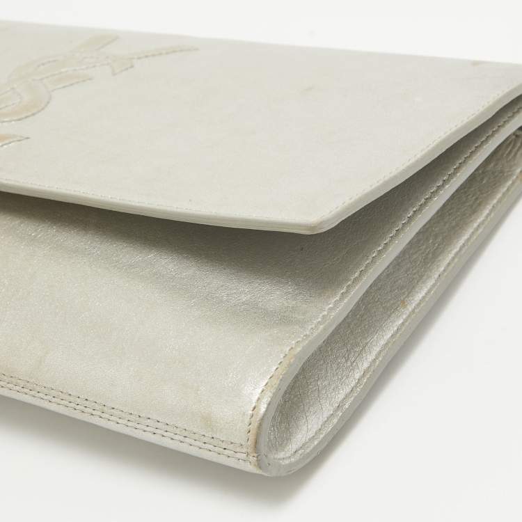 Pre Owned Yves Saint Laurent Silver Leather Belle De Jour Clutch