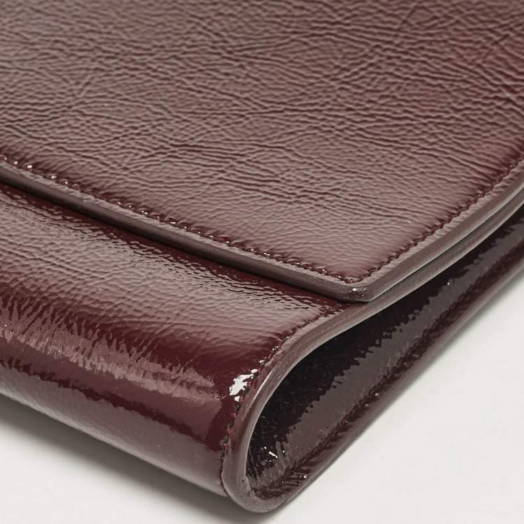 Pre Owned Yves Saint Laurent Burgundy Patent Leather Belle De Jour Clutch