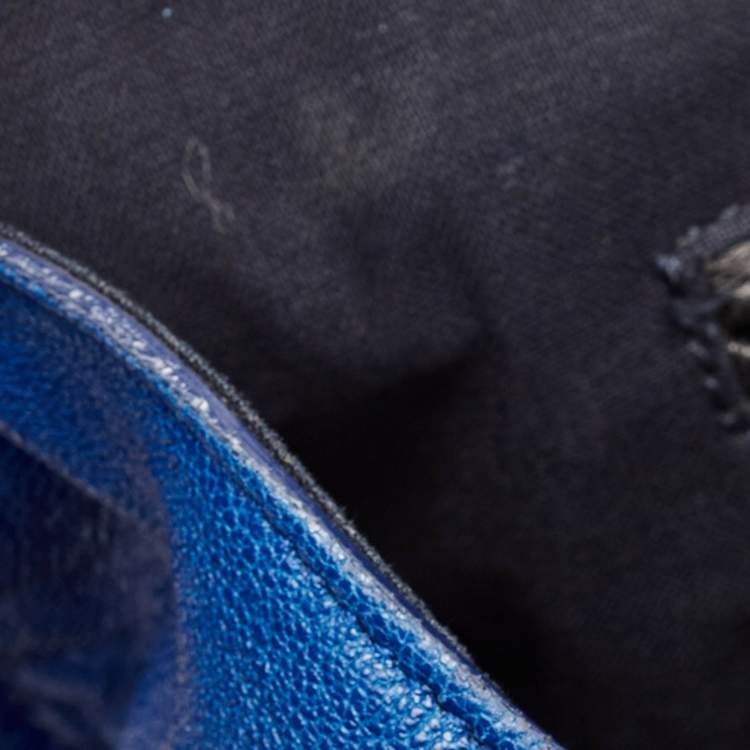 Pre Owned Saint Laurent Blue Leather Medium Cabas Chyc Tote