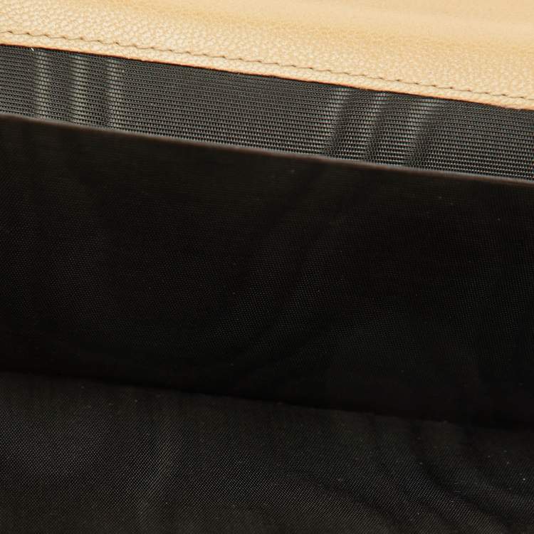 Pre Owned Yves Saint Laurent Beige Leather Belle De Jour Continental Wallet