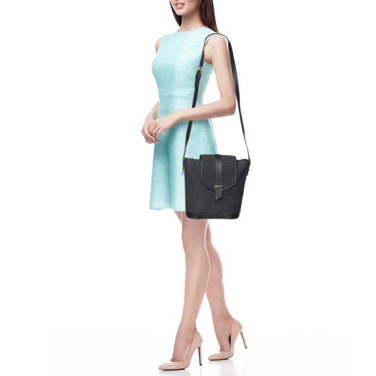 Pre Owned Yves Saint Laurent Blue Leather and PVC Vintage Bucket Bag