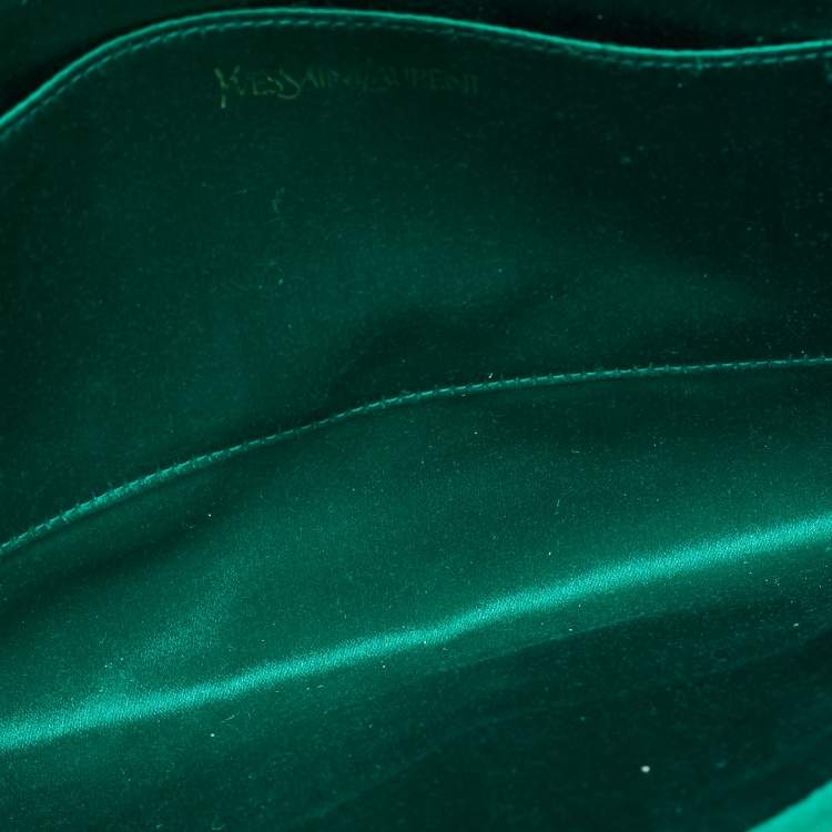 Pre Owned Yves Saint Laurent Green Patent Leather Belle De Jour Flap Clutch