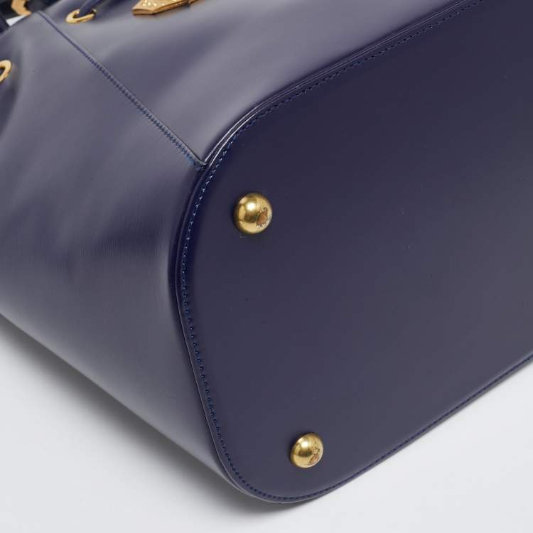 Pre Owned Yves Saint Laurent Blue Leather Vintage Drawstring Bucket Bag
