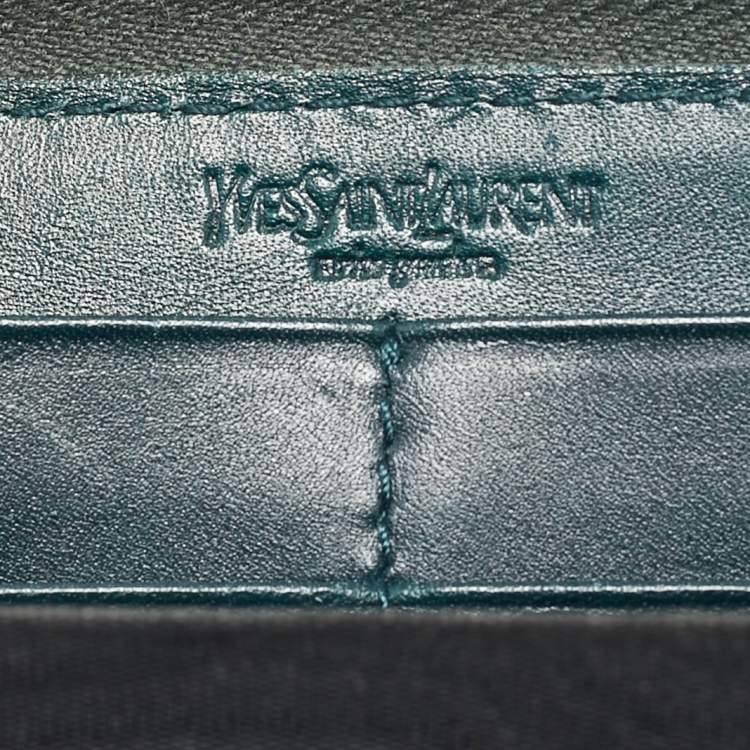 Pre Owned Yves Saint Laurent Green Patent Leather Belle De Jour Zip Continental Wallet