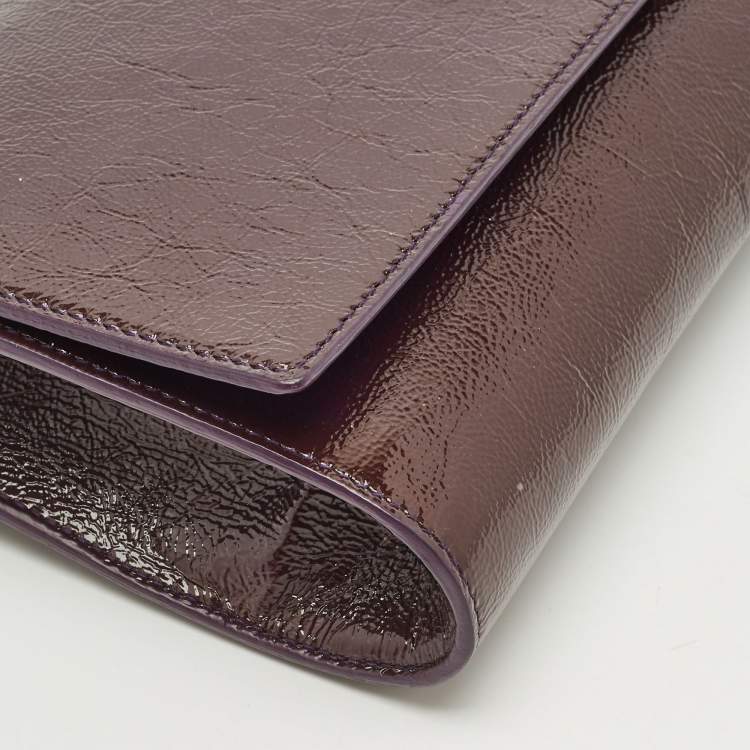 Pre Owned Yves Saint Laurent Purple Patent Leather Belle De Jour Clutch