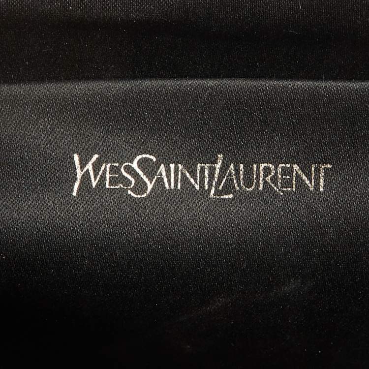 Pre Owned Yves Saint Laurent Silver Leather Belle De Jour Flap Clutch