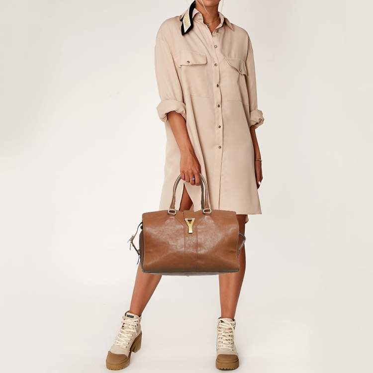 Pre Owned Yves Saint Laurent Brown Leather Medium Cabas Chyc Tote