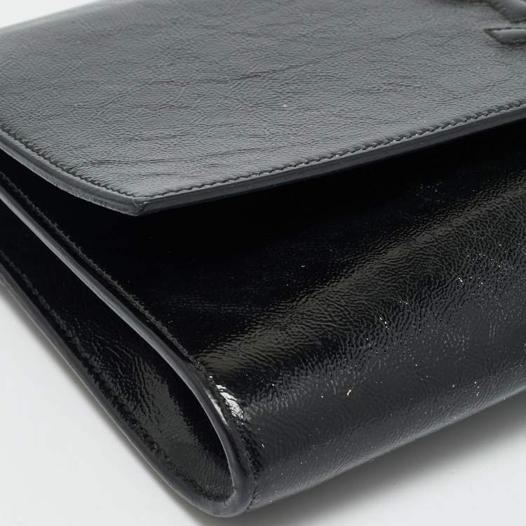 Pre Owned Yves Saint Laurent Belle De Jour Black Patent Leather Clutch