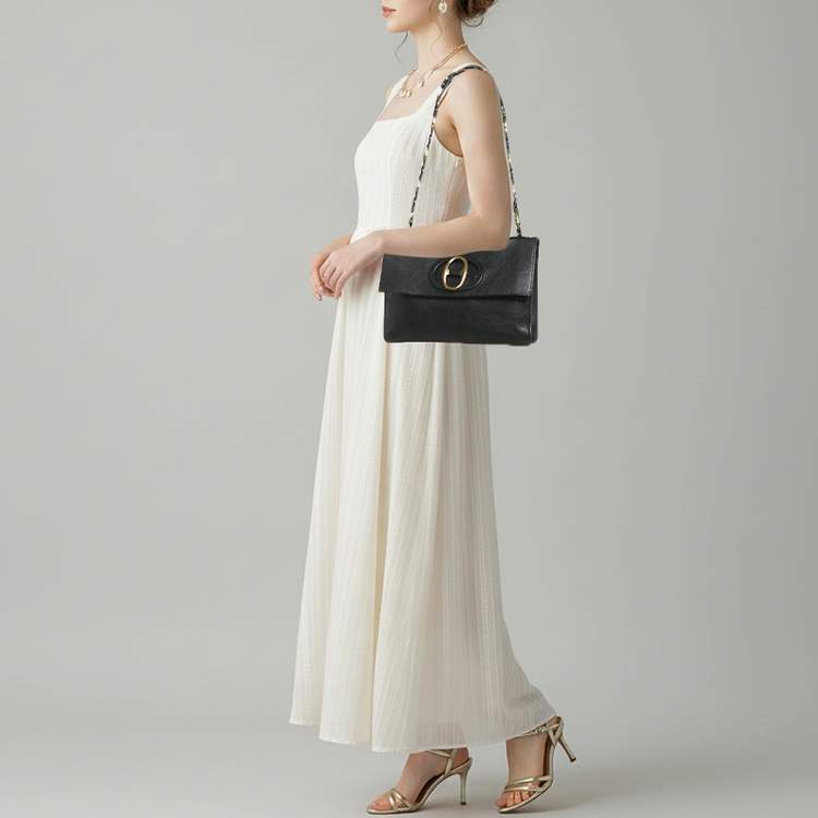 Pre Owned Yves Saint Laurent Black Leather Flap Shoulder Bag