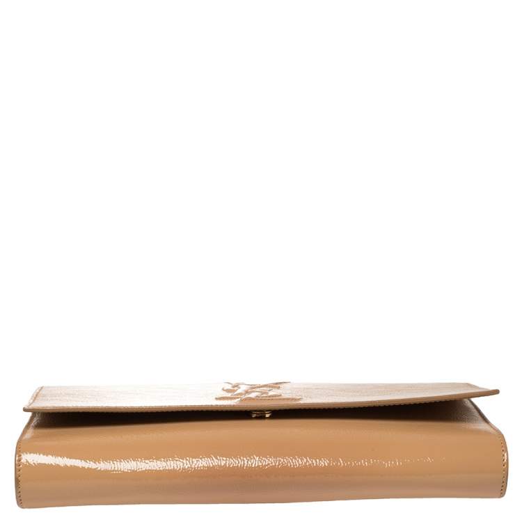Pre Owned Yves Saint Laurent Beige Patent Leather Belle De Jour Flap Clutch