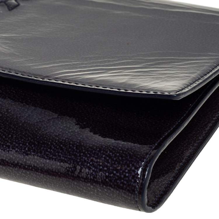 Pre Owned Yves Saint Laurent Blue Patent Leather Belle De Jour Flap Clutch
