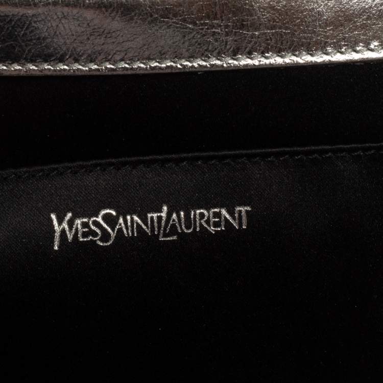 Pre Owned Yves Saint Laurent Metallic Silver Leather Belle De Jour Clutch