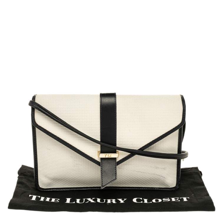 Pre Owned Yves Saint Laurent White/Blue Vintage Coated Canvas And Leather Shoulder Bag