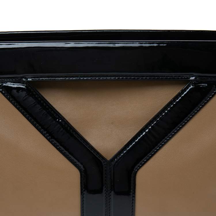 Pre Owned Yves Saint Laurent Beige/Black Patent Leather and Leather Cocktail Oversized Clutch