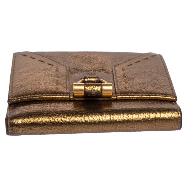 Pre Owned Yves Saint Laurent Metallic Gold Leather Muse Compact Wallet
