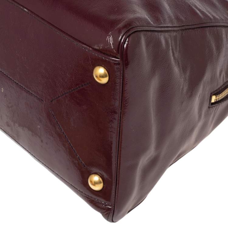 مملوكة مسبقًا Yves Saint Laurent Purple Patent Leather Medium Majorelle Satchel