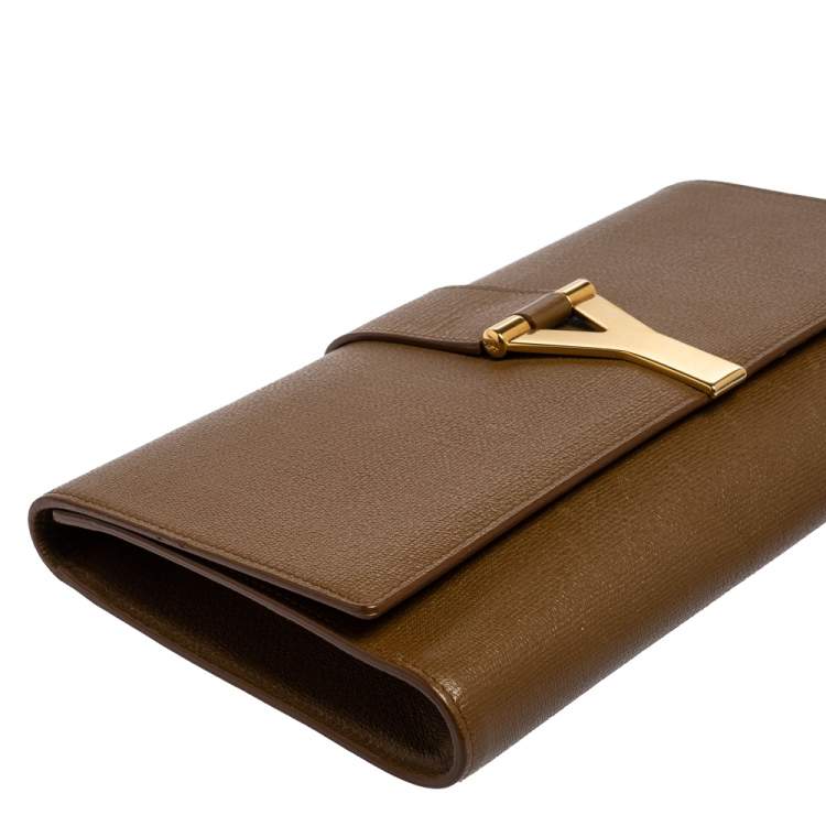 Pre Owned Yves Saint Laurent Brown Textured Leather Y-Ligne Clutch