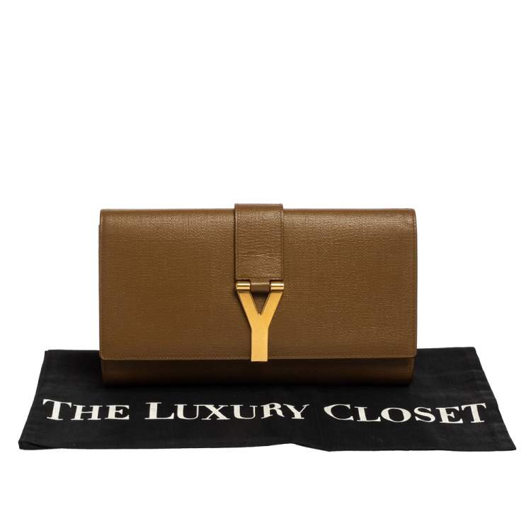 Pre Owned Yves Saint Laurent Brown Textured Leather Y-Ligne Clutch